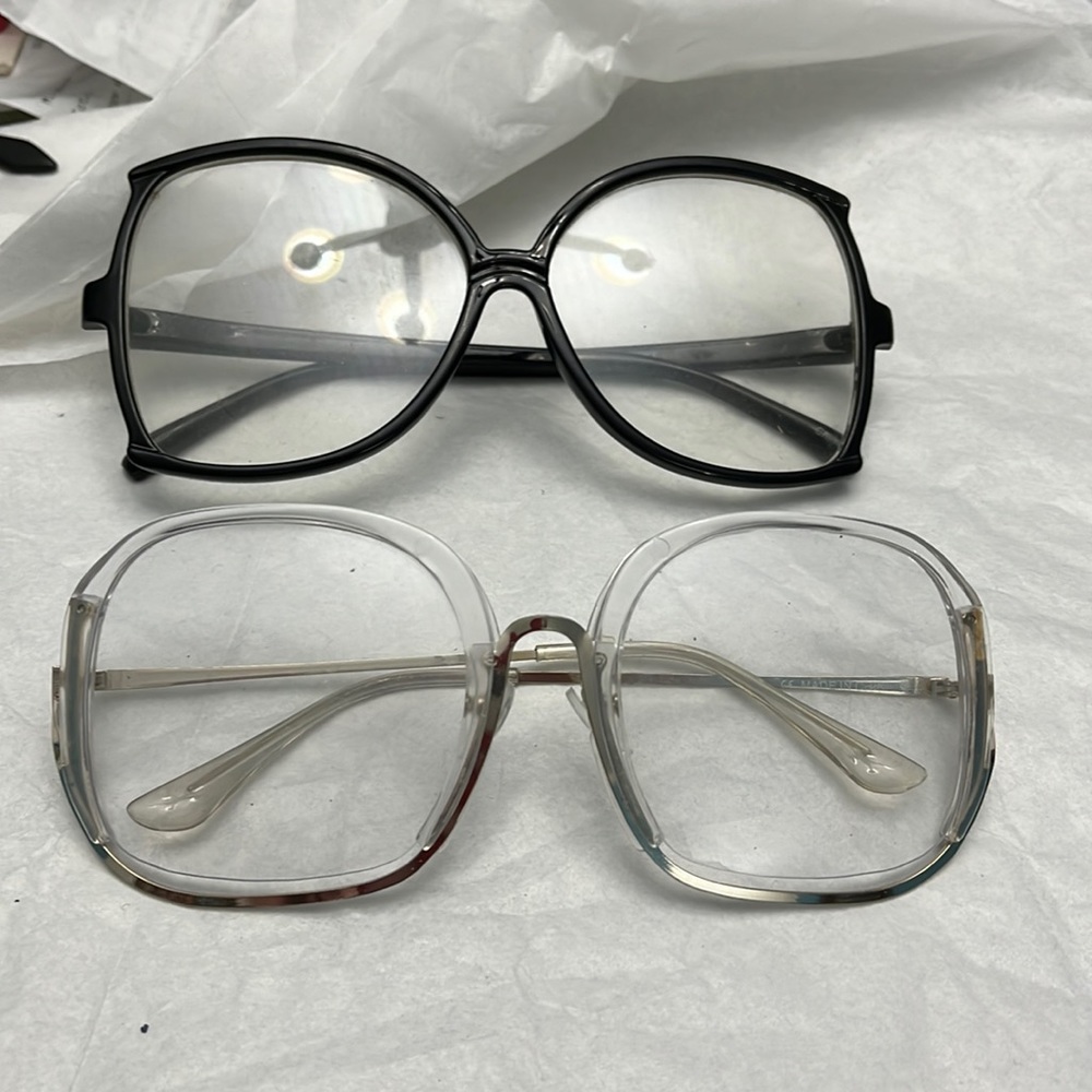 Set of two oversize faux glasses, black, clear/silver